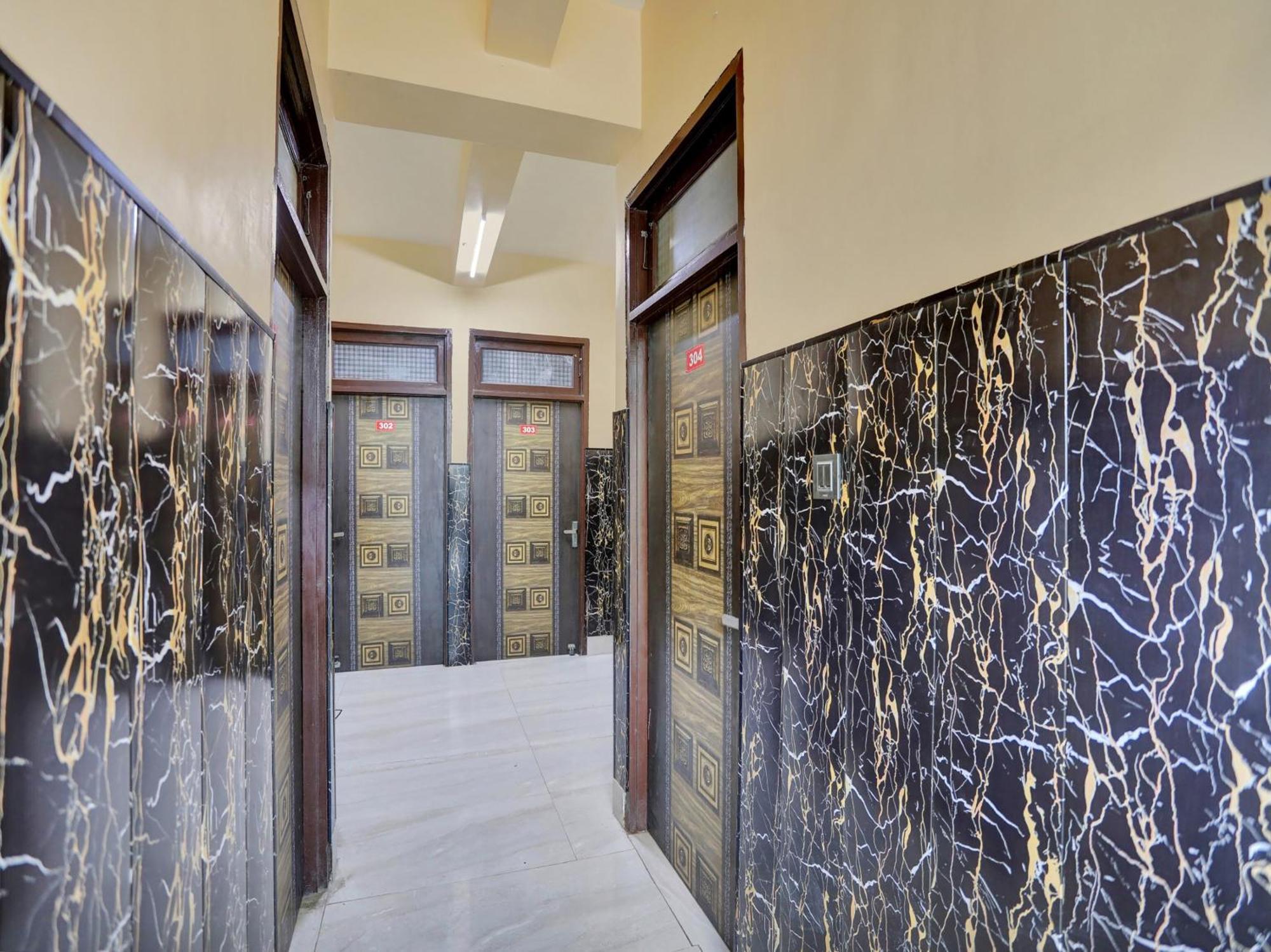 Chaya Hotel And Banquet Hall Kanpur Zewnętrze zdjęcie
